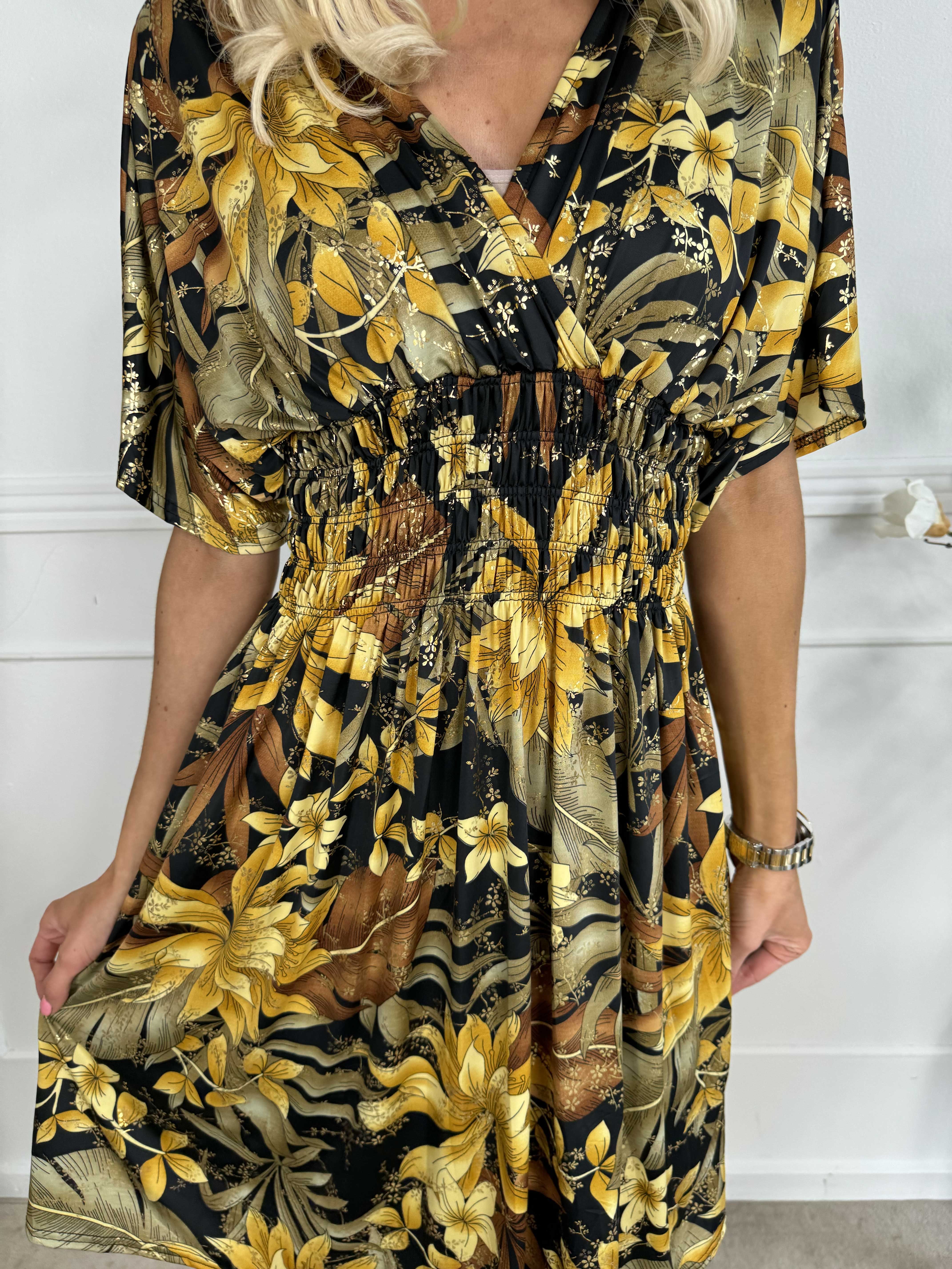 Pams Short S/S - Blomstret elastisk kjole med smock